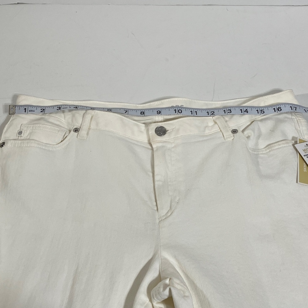 New Michael Kors White Skinny Leg Capris in Size 14 - Picture 4 of 9
